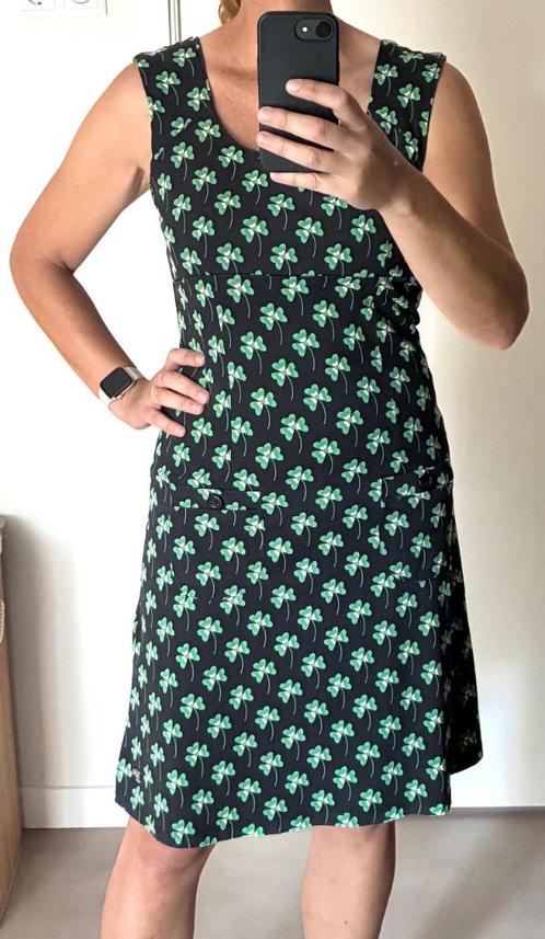 Tante Betsy klavertjes jurk maat L, Kleding | Dames, Jurken, Zo goed als nieuw, Maat 42/44 (L), Blauw, Knielengte, Ophalen of Verzenden