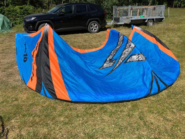 Diverse Naish en Eleveight kites, Watersport en Boten, Kitesurfen, Zo goed als nieuw, Kite, Geen board, Ophalen of Verzenden