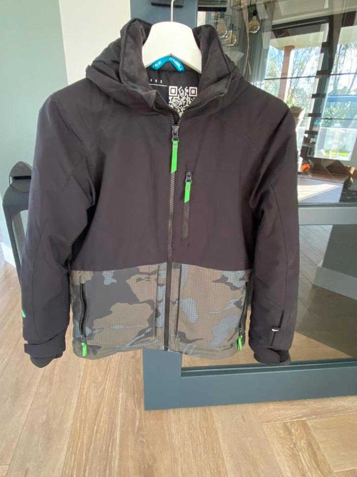 Winterjas/skijas Maat 152, Kinderen en Baby's, Kinderkleding | Maat 146, Zo goed als nieuw, Jongen, Jas, Ophalen of Verzenden