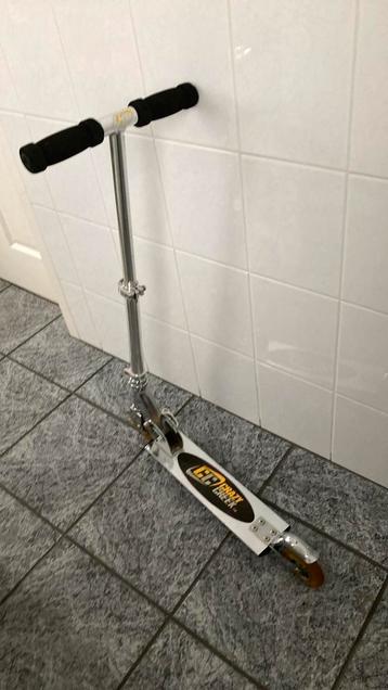 Stuntstep.( inclusief rugzak) beschikbaar voor biedingen