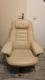 Lig stoel leer, Huis en Inrichting, Banken | Sofa's en Chaises Longues, Gebruikt, Eenpersoons, Leer, Ophalen of Verzenden