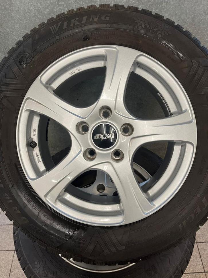 Zgan 1 seizoen gebruikt, Auto-onderdelen, Banden en Velgen, Winterbanden, 16 inch, 215 mm, Personenwagen, Gebruikt, Ophalen of Verzenden