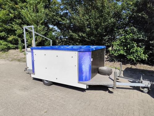 Jaccuzi/Spa op aanhanger, Tuin en Terras, Bubbelbaden en Hottubs, Gebruikt, Vast, Afdekzeil, Filter, Pomp, Trap, Ophalen