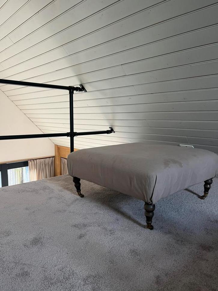 Salontafel/ hocker/ poef  (DIY), Huis en Inrichting, Banken | Voetenbanken en Poefen, 75 tot 100 cm, Vierkant, Stof, Ophalen