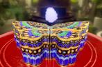 AWESOME BLUECLOISONNÉS COLLECTION WITH WONDERFUL MOTIFS, Ophalen