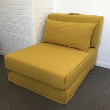 Nieuwstaat Mooie Gele Loungestoel Fauteuil Slaapstoel beschikbaar voor biedingen