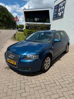 Audi A3 Sportback 2.0 FSI Attraction 2004 Blauw, Auto's, 65 €/maand, Blauw, 10 km/l, Bedrijf
