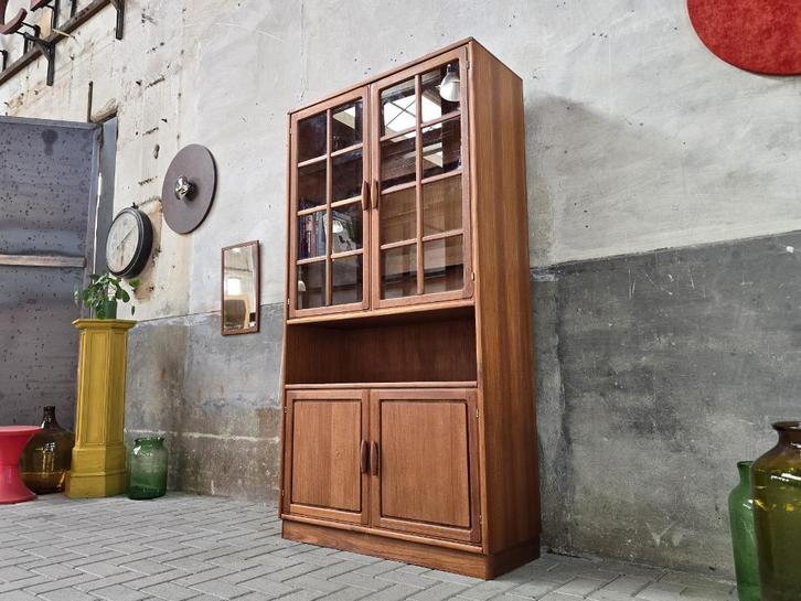 Dyrlund Deens Jaren 80 Design Vitrine Kast Teak Wandmeubel 2, Huis en Inrichting, Kasten | Vitrinekasten, Gebruikt, 150 tot 200 cm