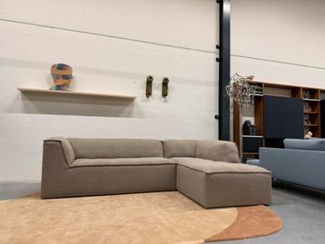 Nieuw Gelderland 6905 Hoekbank Andes stof Taupe Design Bank beschikbaar voor biedingen