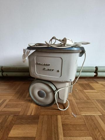 Vintage Holland Electro stofzuiger beschikbaar voor biedingen