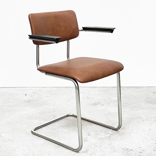Vintage Gispen model 1125, info/prijs/aantal in beschrijving, Huis en Inrichting, Stoelen, Zo goed als nieuw, Vijf, Zes of meer stoelen