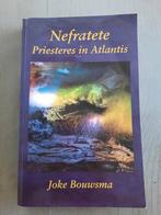 J. Bouwsma - Nefratete, Ophalen of Verzenden, Zo goed als nieuw, J. Bouwsma