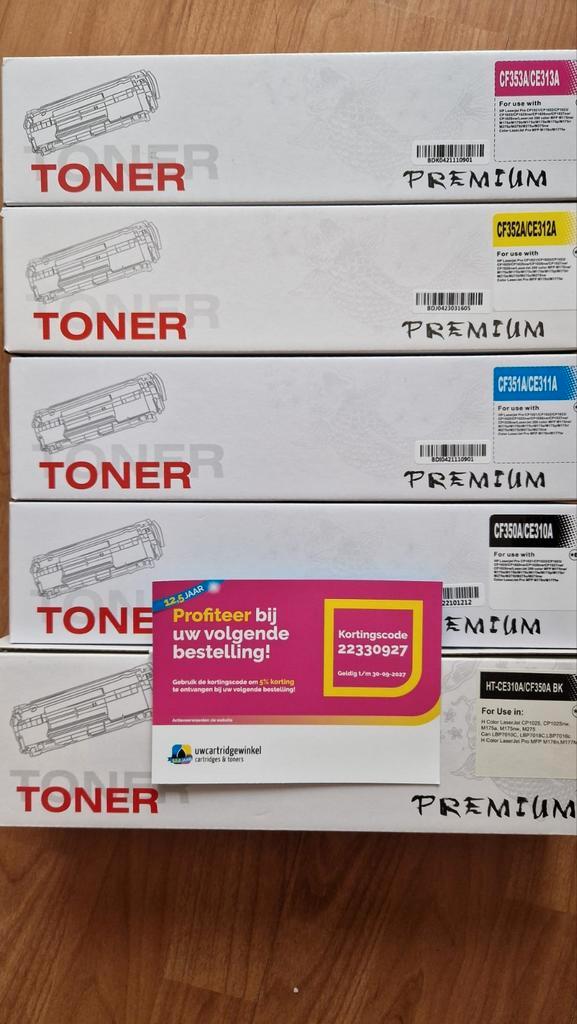 Toner Set HP CM2320 + Extra Zwart, Computers en Software, Printerbenodigdheden, Ophalen of Verzenden