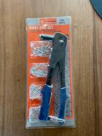 Rivet gun set, Doe-het-zelf en Verbouw, Gereedschap | Handgereedschap, Ophalen, Zo goed als nieuw
