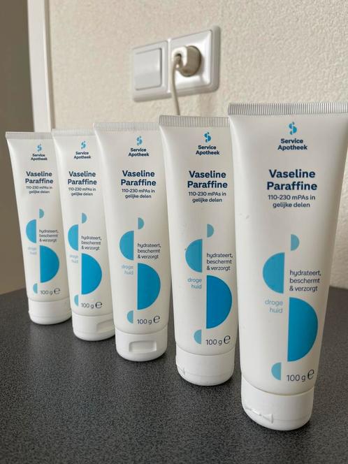 Vaseline parafinne 10 tubes houdbaar febr 2027, Sieraden, Tassen en Uiterlijk, Uiterlijk | Lichaamsverzorging, Nieuw, Bodylotion, Crème of Olie