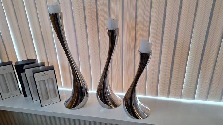 Georg Jensen Cobra Kandelaars + Kaarsen - Zeer Goede Staat, Huis en Inrichting, Woonaccessoires | Kandelaars en Kaarsen, Zo goed als nieuw