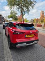 Nissan Qashqai 1.3 Mild-hybrid 140pk 2022 Rood, Auto's, Voorwielaandrijving, 4 cilinders, 700 kg, Handgeschakeld