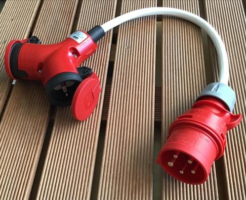 CEE 16A verloopadapter naar 2 x 230V AC IP44, Doe-het-zelf en Verbouw, Gereedschap | Overige machines, Nieuw, Verzenden