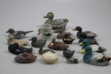 Mooie vintage verzameling beeldjes van eenden. 18 x. beschikbaar voor biedingen