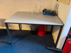 Gratis bureau /stevige tafel, Huis en Inrichting, Bureaus, Ophalen, Gebruikt