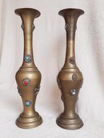 Vintage oosterse messing vazen met ingelegde stenen (36 cm), Antiek en Kunst, Ophalen of Verzenden