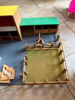 Houten paardenstal., Ophalen, Poppenhuis