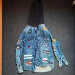 Stoere spijkerjas met patches - maat 122, Ophalen of Verzenden, Gebruikt, Coolcat, Jongen of Meisje