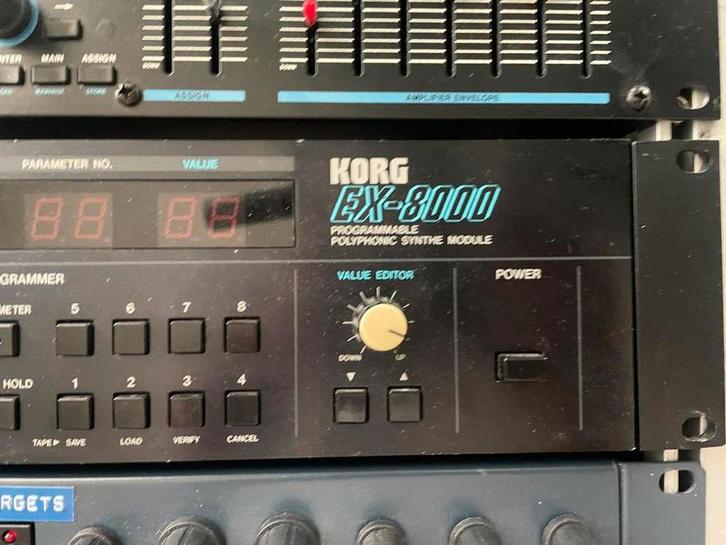 Korg EX-8000 + DW8P Controller, Muziek en Instrumenten, Midi-apparatuur, Zo goed als nieuw, Ophalen of Verzenden