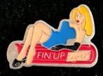 Fin-up Light pin, Nieuw, Figuurtje, Speldje of Pin, Verzenden