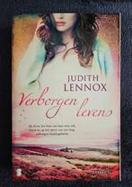 Judith Lennox - Verborgen levens, Boeken, Ophalen of Verzenden, Gelezen, Judith Lennox