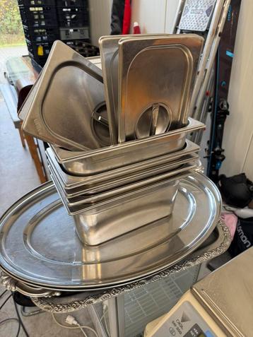 5 stuk gastronoombak beschikbaar voor biedingen