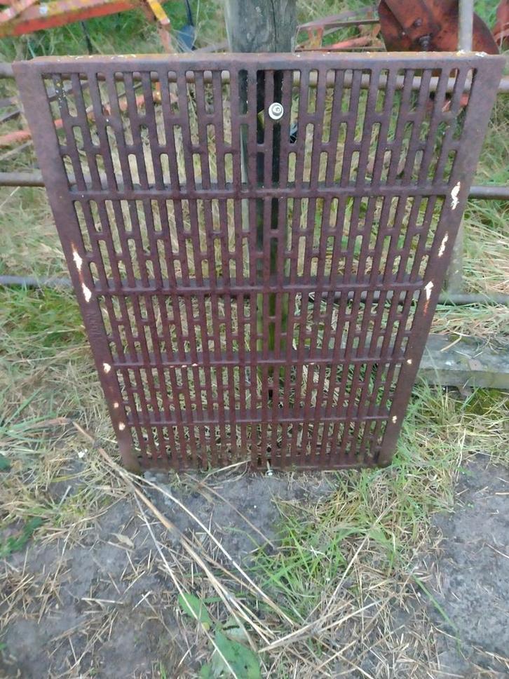 Gietijzereren roosters, Dieren en Toebehoren, Schapen, Geiten en Varkens, Geit