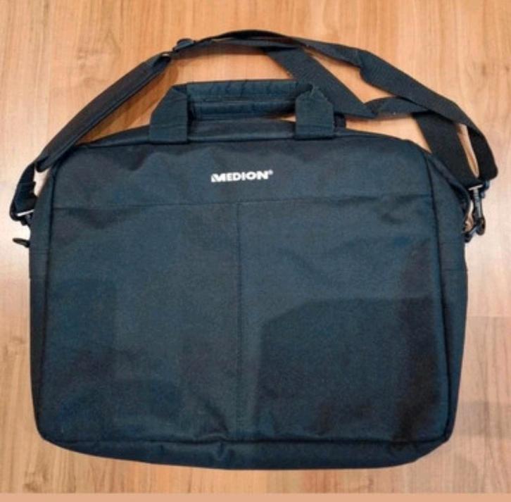 Medion Laptop Tas / Notebook Tas - 30x40x8 cm, Computers en Software, Laptoptassen, Gebruikt, Schoudertas, 15 inch, Ophalen of Verzenden