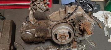Motorblok Honda CD50H met originele carburateur  beschikbaar voor biedingen