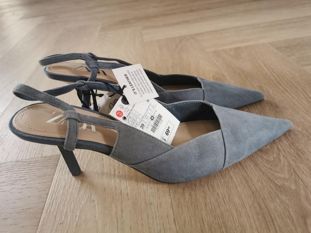 ZARA suède pumps mt. 39, Pumps, Zara, Nieuw, Verzenden