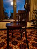 Twee Stevige Kroegstoelen in Goede Staat, Huis en Inrichting, Ophalen, Twee, Bruin, Klassiek