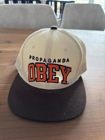 Obey pet beschikbaar voor biedingen