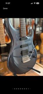 Music Man Luke III Bodhi Blue, Ophalen, Zo goed als nieuw, Solid body, Fender