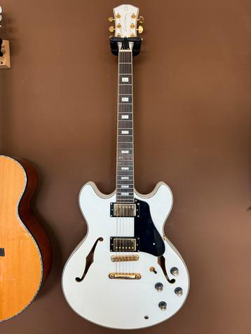 Sire Larry Carlton H7 beschikbaar voor biedingen