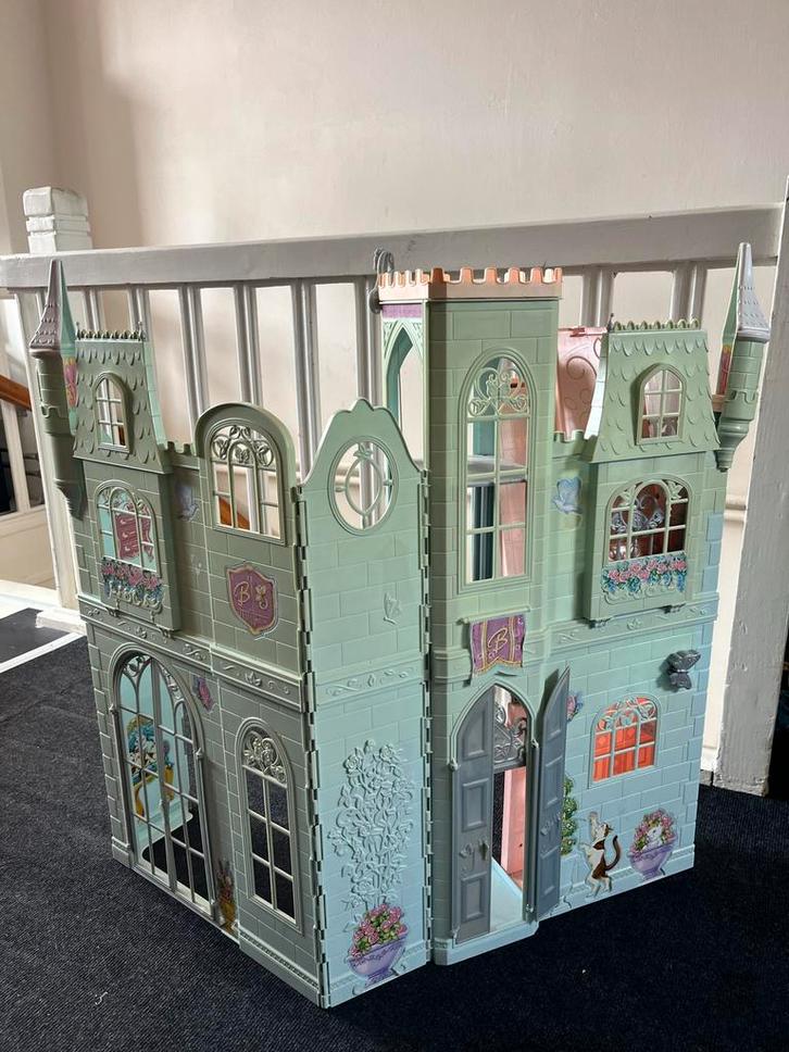 Barbie Kasteel - Prachtig Poppenhuis!, Kinderen en Baby's, Speelgoed | Poppenhuizen, Gebruikt, Poppenhuis, Ophalen
