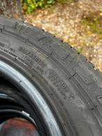 Bestelbus Michelin Banden 215/65R15 104T - Zonder Velg, Auto-onderdelen, Banden en Velgen, Ophalen, 15 inch, Band(en), Zomerbanden