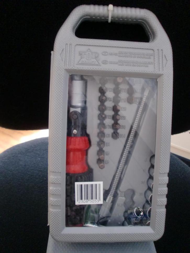 Multiflex 32 delig schroevendraaier set met bits en doppen., Doe-het-zelf en Verbouw, Gereedschap | Handgereedschap, Nieuw, Verzenden