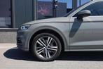 Audi Q5 55 TFSI e Quattro Competition / Quantum € 40.950,0, Auto's, Audi, Automaat, 1750 kg, Euro 6, Leder en Stof