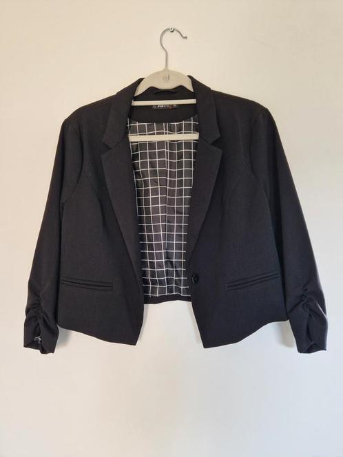 Zwart, crop colbert / damesblazer FB Sister NIEUW Maat XL, Kleding | Dames, Jasjes, Kostuums en Pakken, Nieuw, Jasje, Maat 46/48 (XL) of groter
