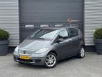 Mercedes-Benz A-klasse 150 Classic | Panoramadak | Airco | L, Origineel Nederlands, Handgeschakeld, 1000 kg, Zilver of Grijs