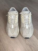 Adidas Yeezy Boost 700 Analog - Maat 42, Kleding | Heren, Schoenen, Overige kleuren, Ophalen of Verzenden, Sneakers of Gympen