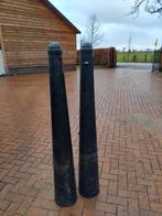 Twee sierlijke palen, Tuin en Terras, Ophalen, Gebruikt, 180 tot 250 cm, Palen