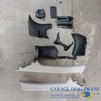 diversen plastic kappen interieur peugeot 108 zie foto's, Auto-onderdelen, Ophalen of Verzenden, Gebruikt, ARN erkend, Peugeot