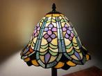 Mooie Tiffany lamp, tafellamp glas in lood hoogte 48 cm, Ophalen, Zo goed als nieuw, Glas, Minder dan 50 cm