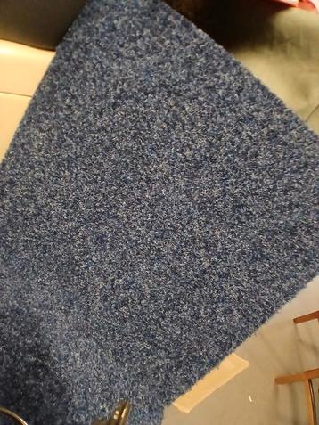 Tapijttegels blauw nieuw 20 st 5 m2 beschikbaar voor biedingen